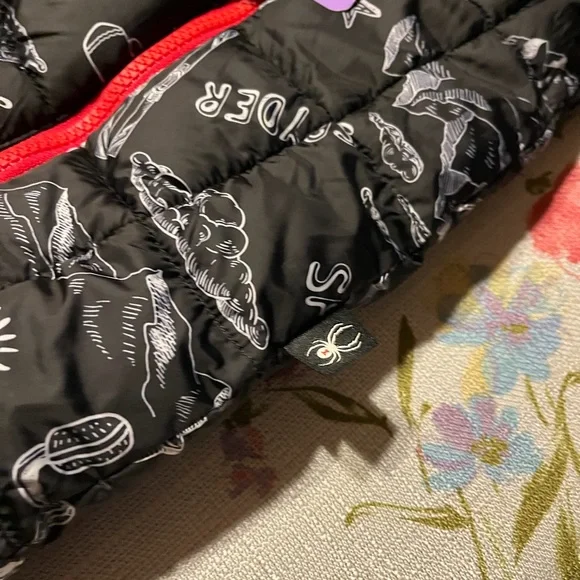Spyder Black and Red Kids snowsuit new with tags - Picture 8 of 9